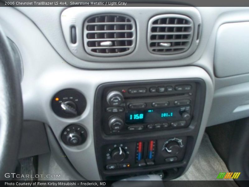 Silverstone Metallic / Light Gray 2006 Chevrolet TrailBlazer LS 4x4