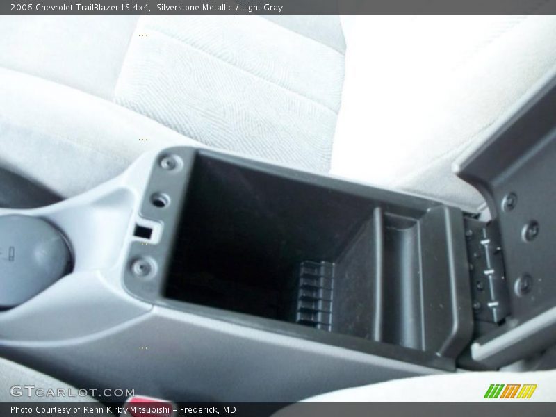 Silverstone Metallic / Light Gray 2006 Chevrolet TrailBlazer LS 4x4