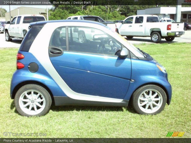 Blue Metallic / Design Black 2009 Smart fortwo passion coupe