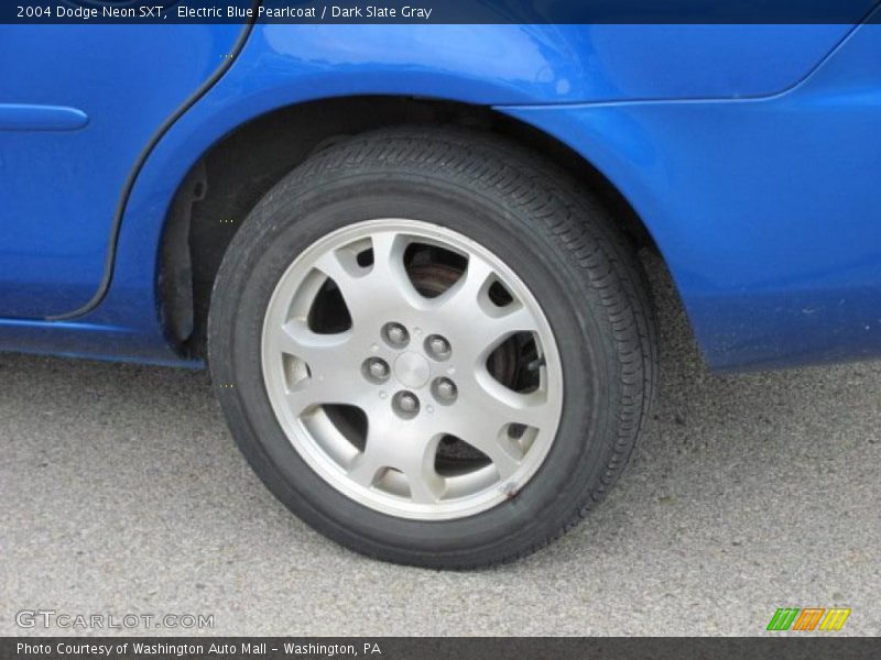 Electric Blue Pearlcoat / Dark Slate Gray 2004 Dodge Neon SXT