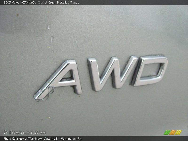 Crystal Green Metallic / Taupe 2005 Volvo XC70 AWD