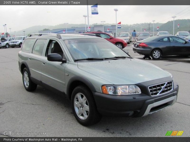 Crystal Green Metallic / Taupe 2005 Volvo XC70 AWD