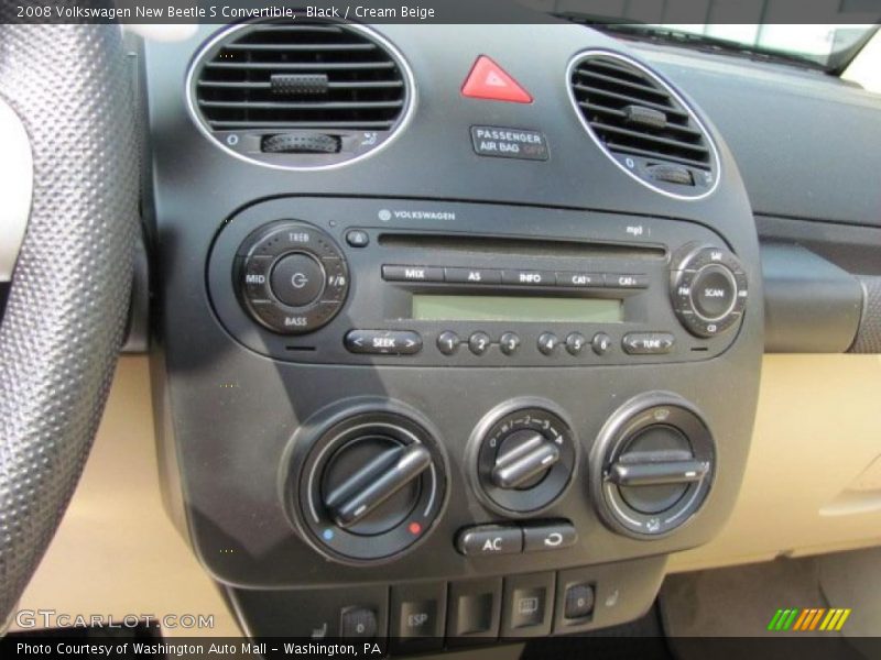 Black / Cream Beige 2008 Volkswagen New Beetle S Convertible