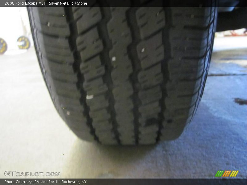 Silver Metallic / Stone 2008 Ford Escape XLT