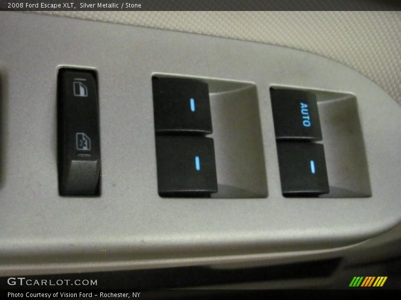 Silver Metallic / Stone 2008 Ford Escape XLT