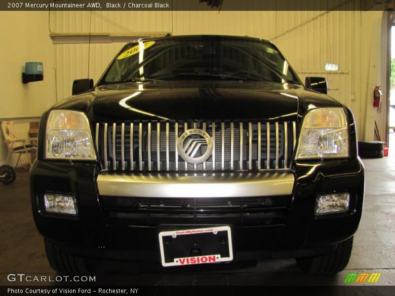 Black / Charcoal Black 2007 Mercury Mountaineer AWD