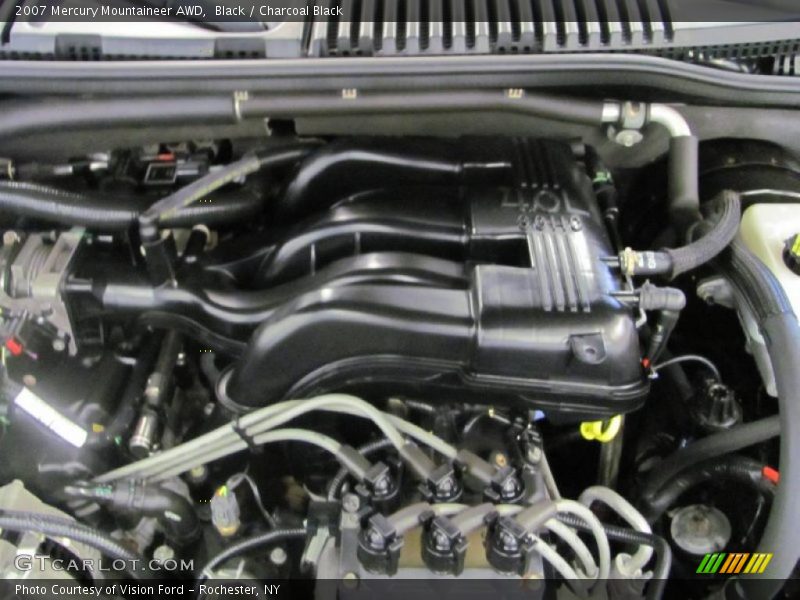 Black / Charcoal Black 2007 Mercury Mountaineer AWD