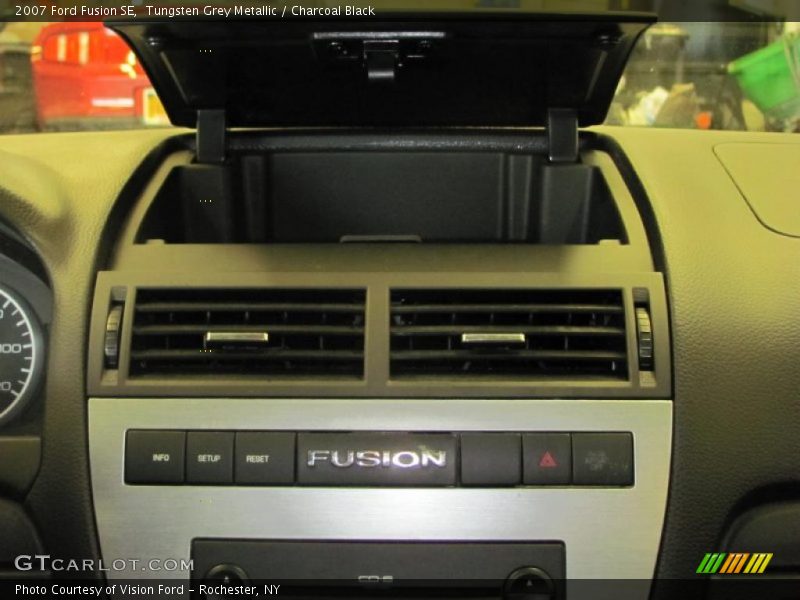 Tungsten Grey Metallic / Charcoal Black 2007 Ford Fusion SE