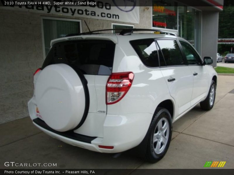 Super White / Sand Beige 2010 Toyota RAV4 I4 4WD