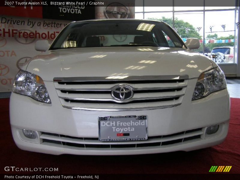 Blizzard White Pearl / Graphite 2007 Toyota Avalon XLS