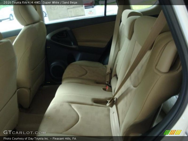 Super White / Sand Beige 2010 Toyota RAV4 I4 4WD