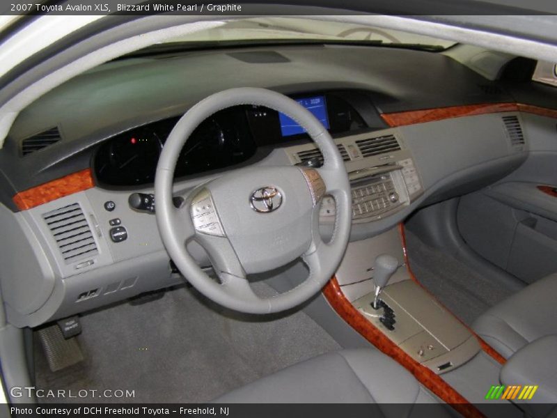 Blizzard White Pearl / Graphite 2007 Toyota Avalon XLS