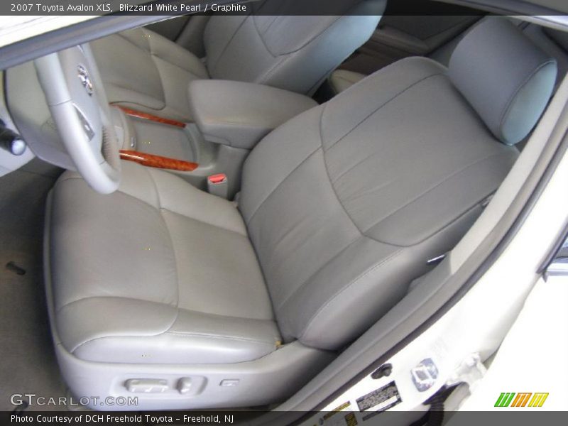 Blizzard White Pearl / Graphite 2007 Toyota Avalon XLS