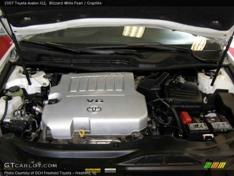 Blizzard White Pearl / Graphite 2007 Toyota Avalon XLS