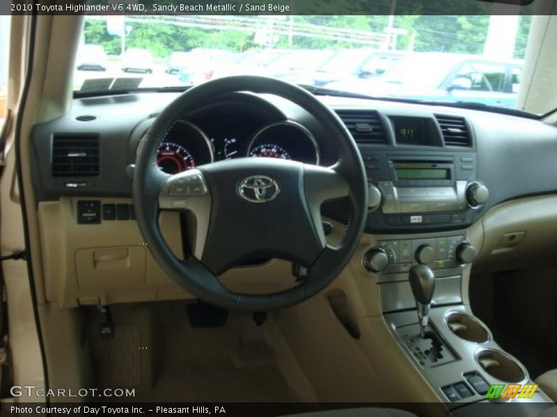 Sandy Beach Metallic / Sand Beige 2010 Toyota Highlander V6 4WD