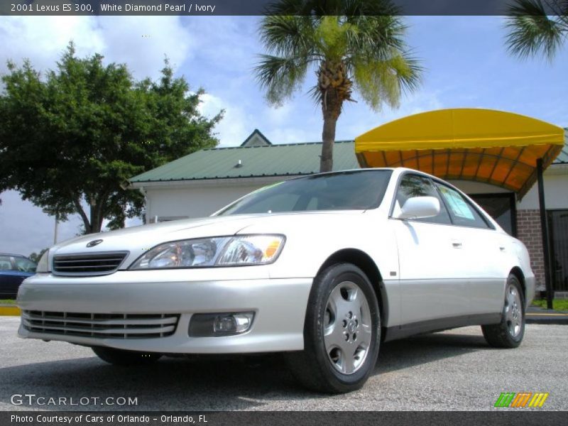 White Diamond Pearl / Ivory 2001 Lexus ES 300