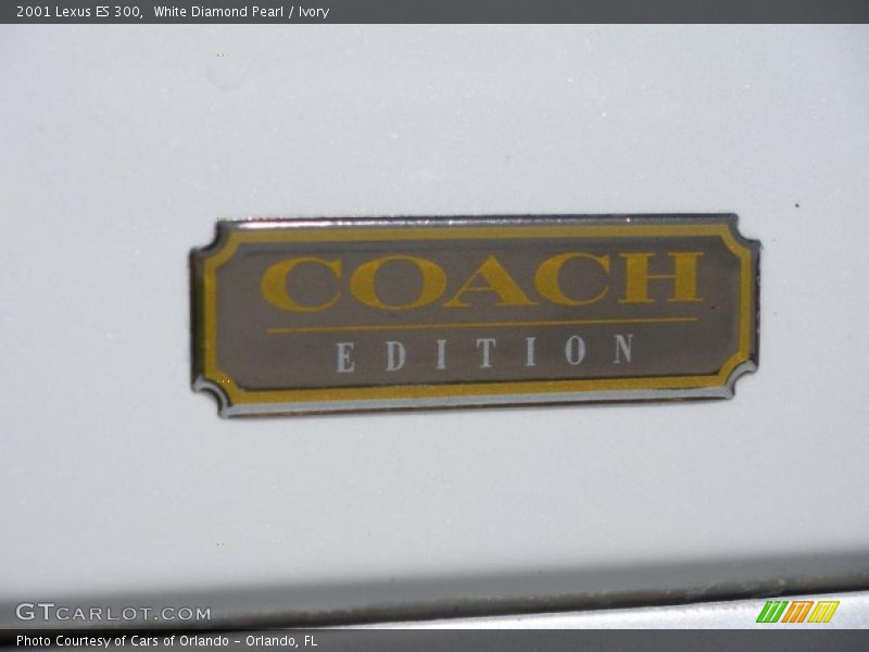 White Diamond Pearl / Ivory 2001 Lexus ES 300