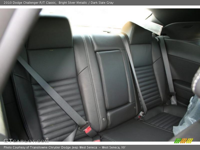 Bright Silver Metallic / Dark Slate Gray 2010 Dodge Challenger R/T Classic