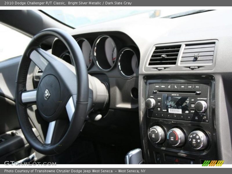 Bright Silver Metallic / Dark Slate Gray 2010 Dodge Challenger R/T Classic