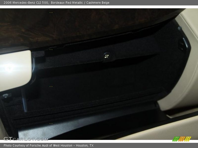 Bordeaux Red Metallic / Cashmere Beige 2006 Mercedes-Benz CLS 500