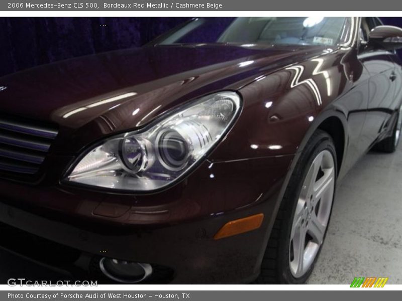 Bordeaux Red Metallic / Cashmere Beige 2006 Mercedes-Benz CLS 500