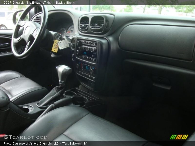 Black / Ebony 2007 Chevrolet TrailBlazer LT 4x4
