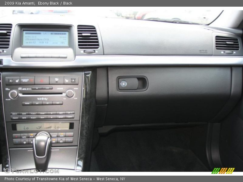 Ebony Black / Black 2009 Kia Amanti