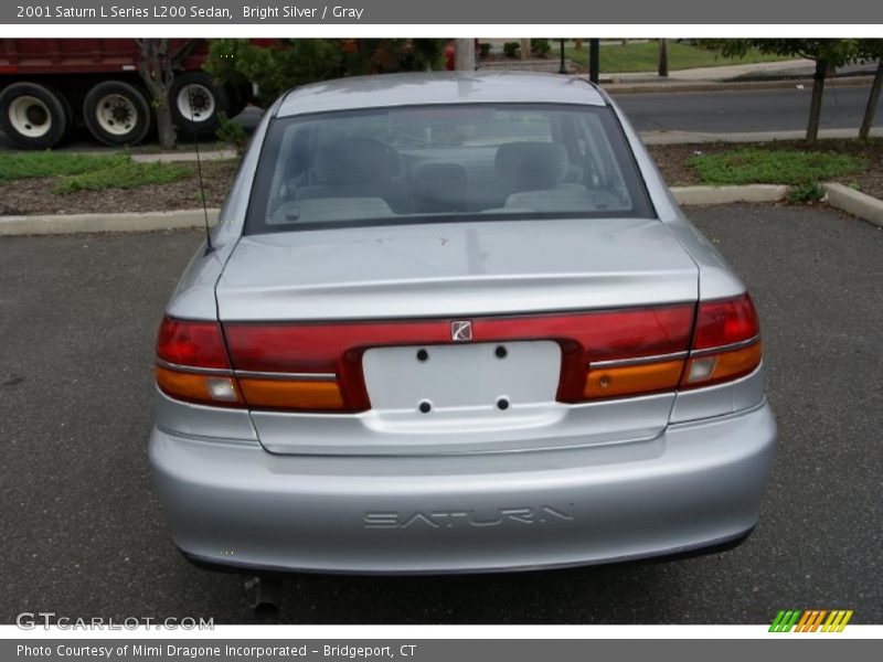 Bright Silver / Gray 2001 Saturn L Series L200 Sedan