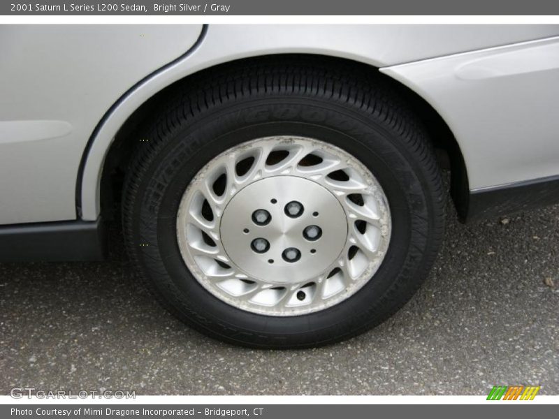 Bright Silver / Gray 2001 Saturn L Series L200 Sedan