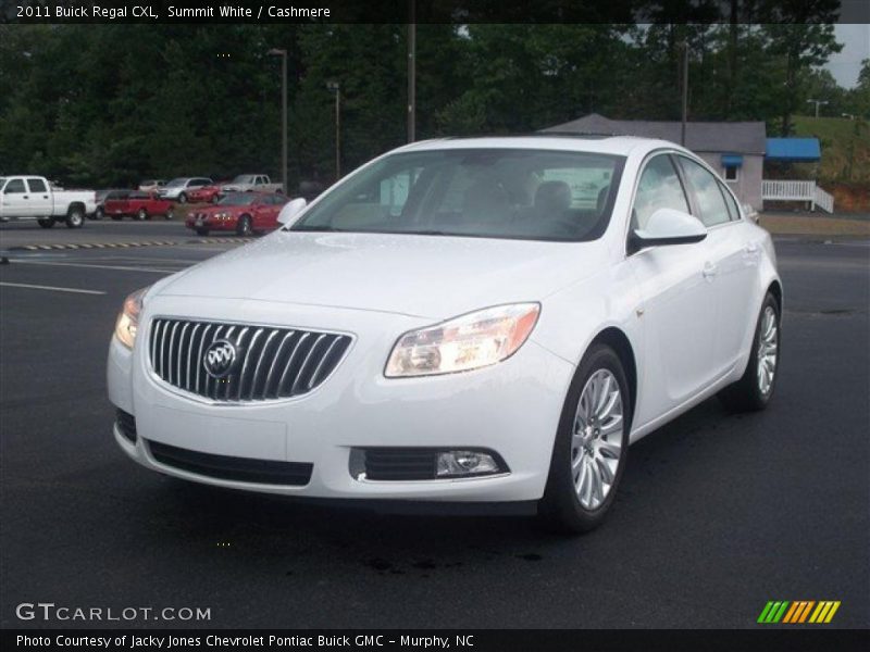 Summit White / Cashmere 2011 Buick Regal CXL