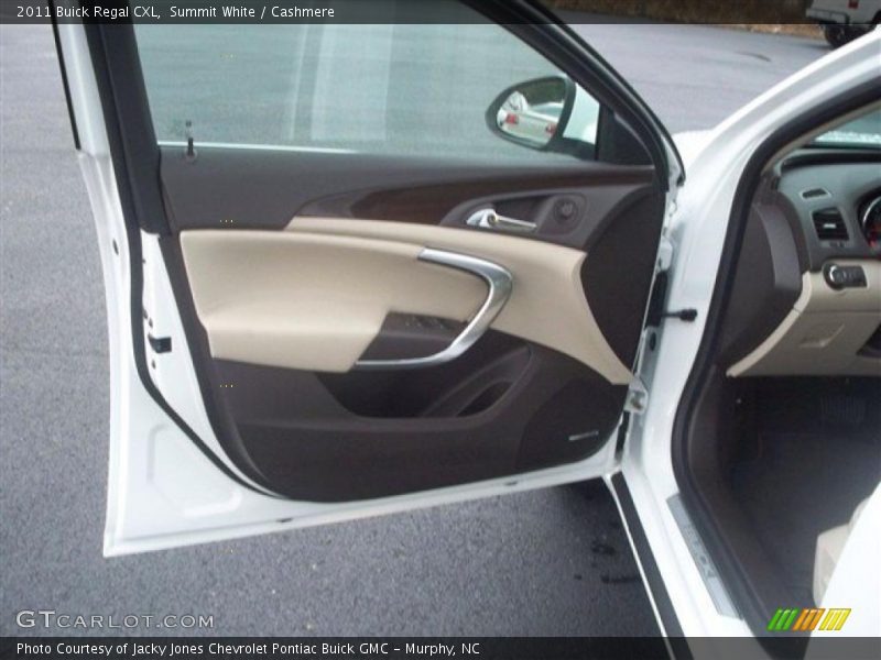 Summit White / Cashmere 2011 Buick Regal CXL