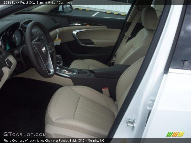 Summit White / Cashmere 2011 Buick Regal CXL