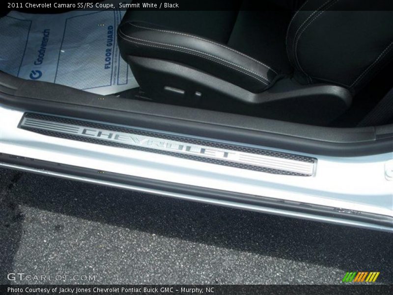 Summit White / Black 2011 Chevrolet Camaro SS/RS Coupe
