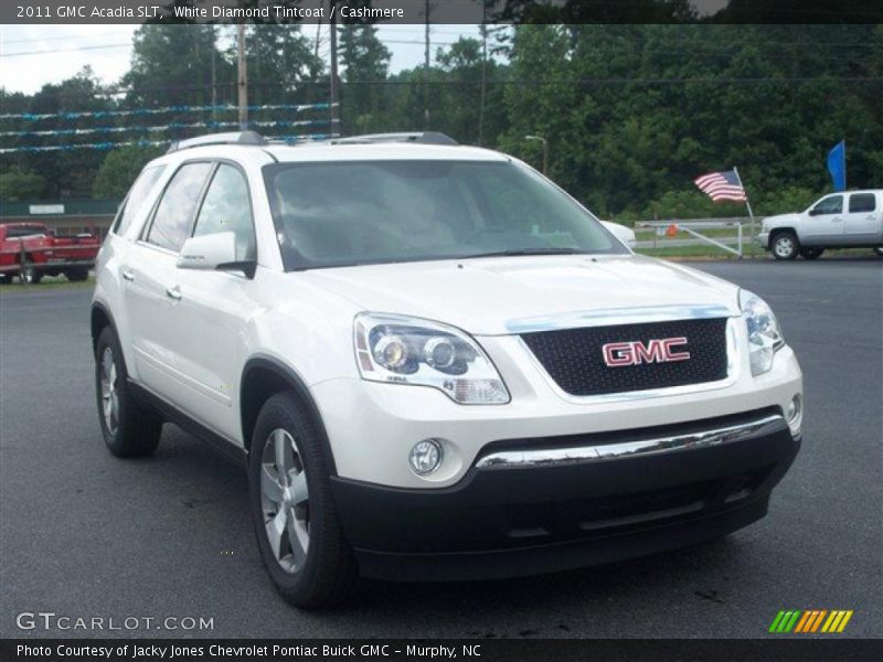 White Diamond Tintcoat / Cashmere 2011 GMC Acadia SLT