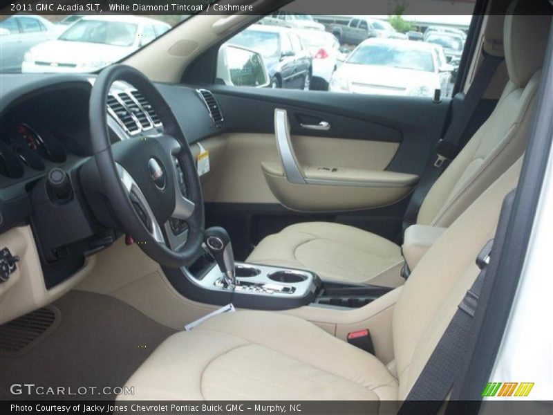 White Diamond Tintcoat / Cashmere 2011 GMC Acadia SLT