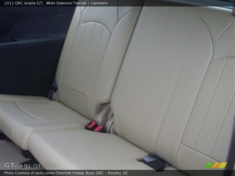 White Diamond Tintcoat / Cashmere 2011 GMC Acadia SLT