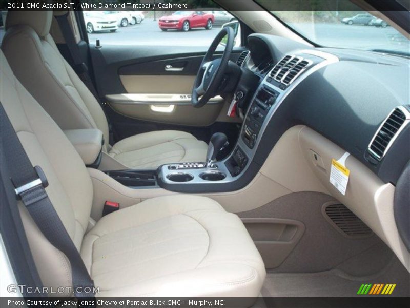White Diamond Tintcoat / Cashmere 2011 GMC Acadia SLT