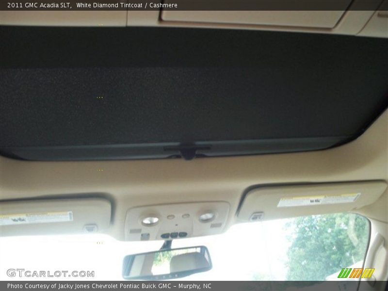 White Diamond Tintcoat / Cashmere 2011 GMC Acadia SLT
