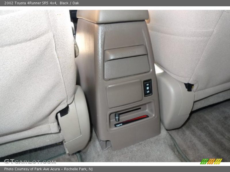 Black / Oak 2002 Toyota 4Runner SR5 4x4