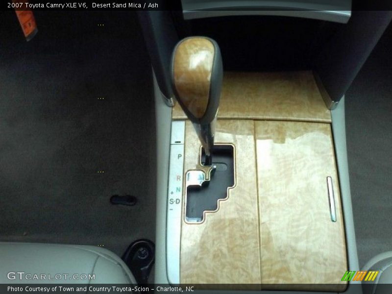 Desert Sand Mica / Ash 2007 Toyota Camry XLE V6