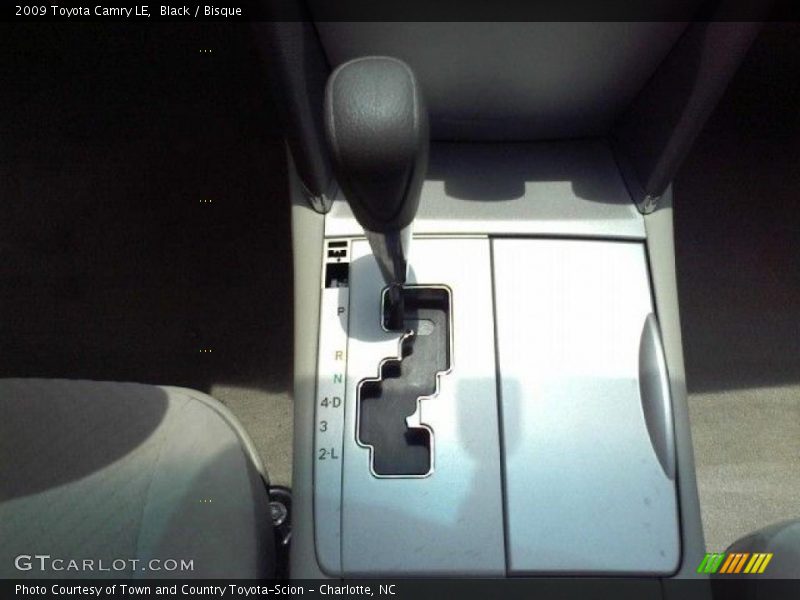 Black / Bisque 2009 Toyota Camry LE