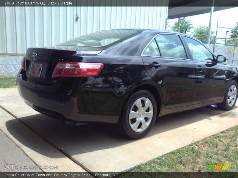 Black / Bisque 2009 Toyota Camry LE