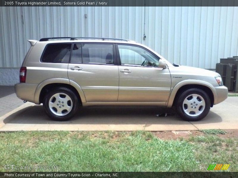 Sonora Gold Pearl / Ivory 2005 Toyota Highlander Limited