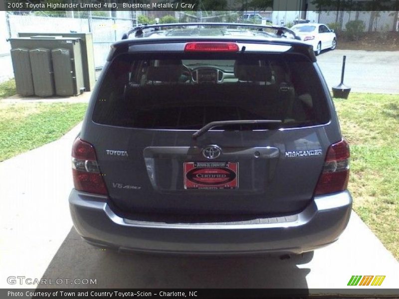 Bluestone Metallic / Gray 2005 Toyota Highlander Limited 4WD