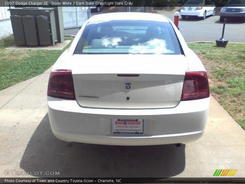 Stone White / Dark Slate Gray/Light Slate Gray 2007 Dodge Charger SE