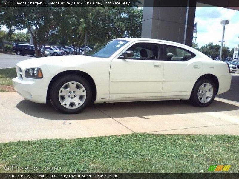 Stone White / Dark Slate Gray/Light Slate Gray 2007 Dodge Charger SE