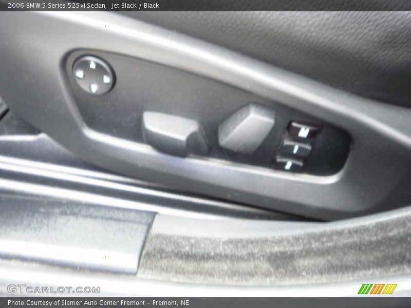 Jet Black / Black 2006 BMW 5 Series 525xi Sedan