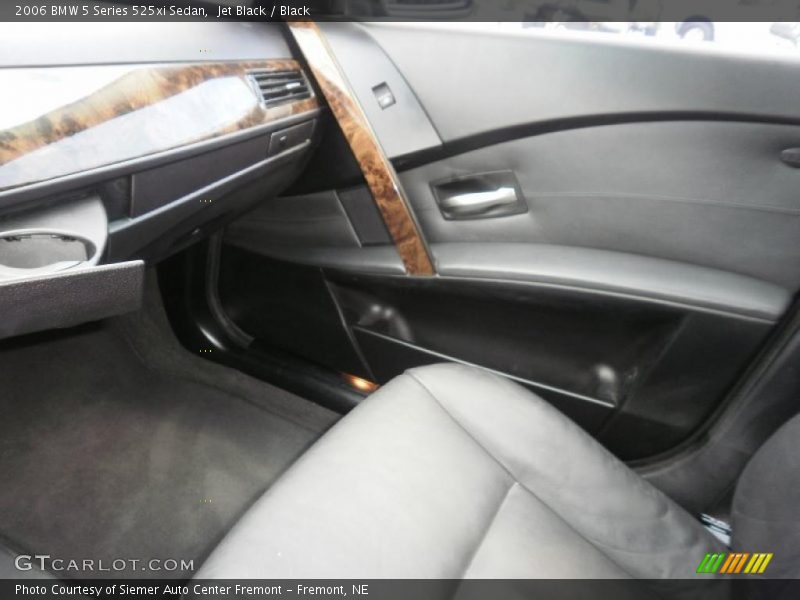Jet Black / Black 2006 BMW 5 Series 525xi Sedan