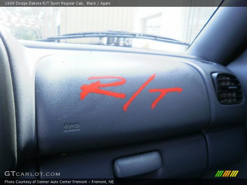 Black / Agate 1999 Dodge Dakota R/T Sport Regular Cab
