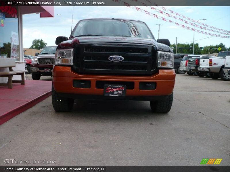 Black / Medium Graphite 2000 Ford Excursion Limited 4x4
